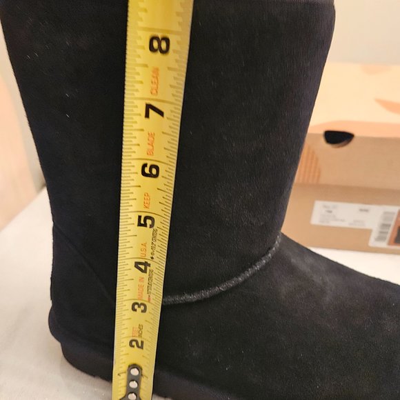 NIB W Koola Short Koolaburra Boots by Uggs - Picture 9 of 12